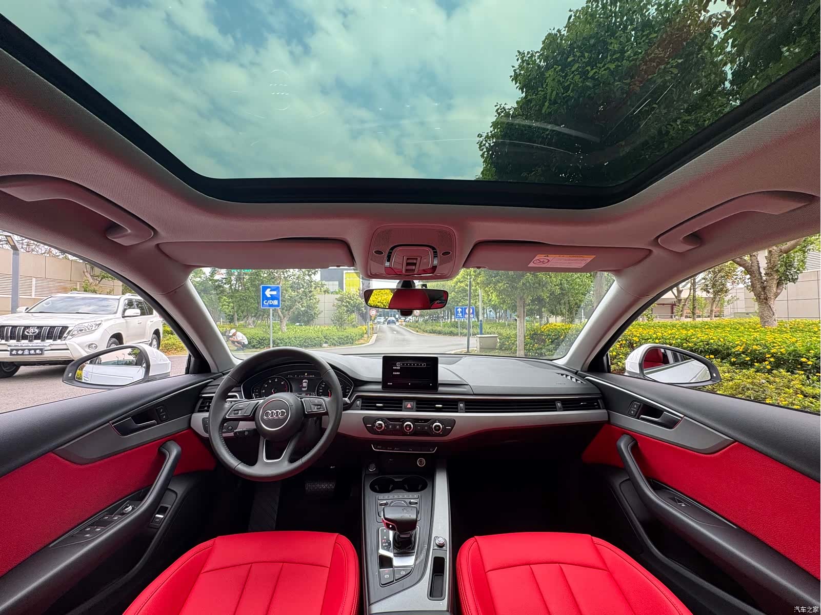 Audi A4L, 2019 13
