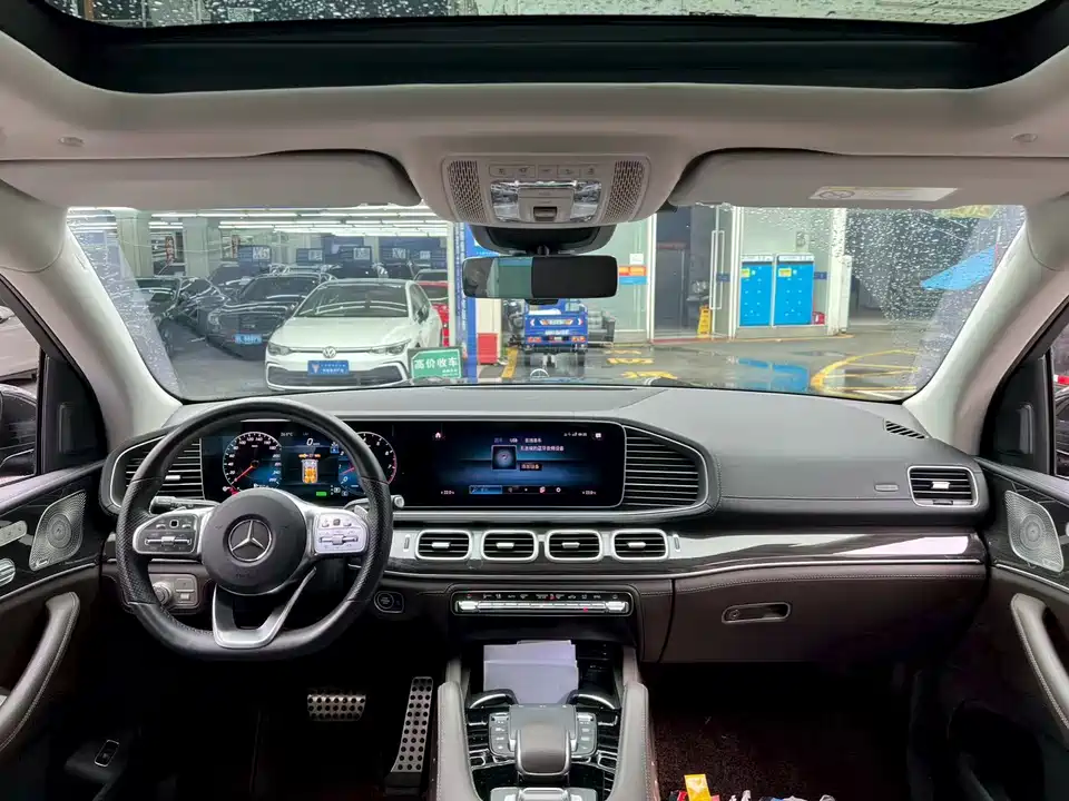 Mercedes-Benz GLS Mercedes-Benz GLS