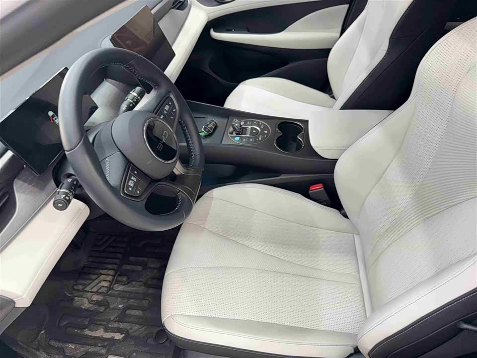 BYD Seal 05 DM-i