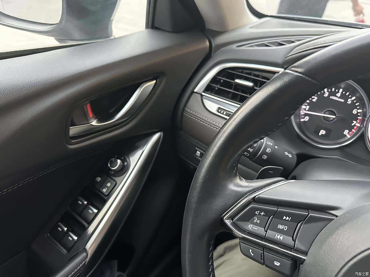 Mazda Atenza, 2018 15