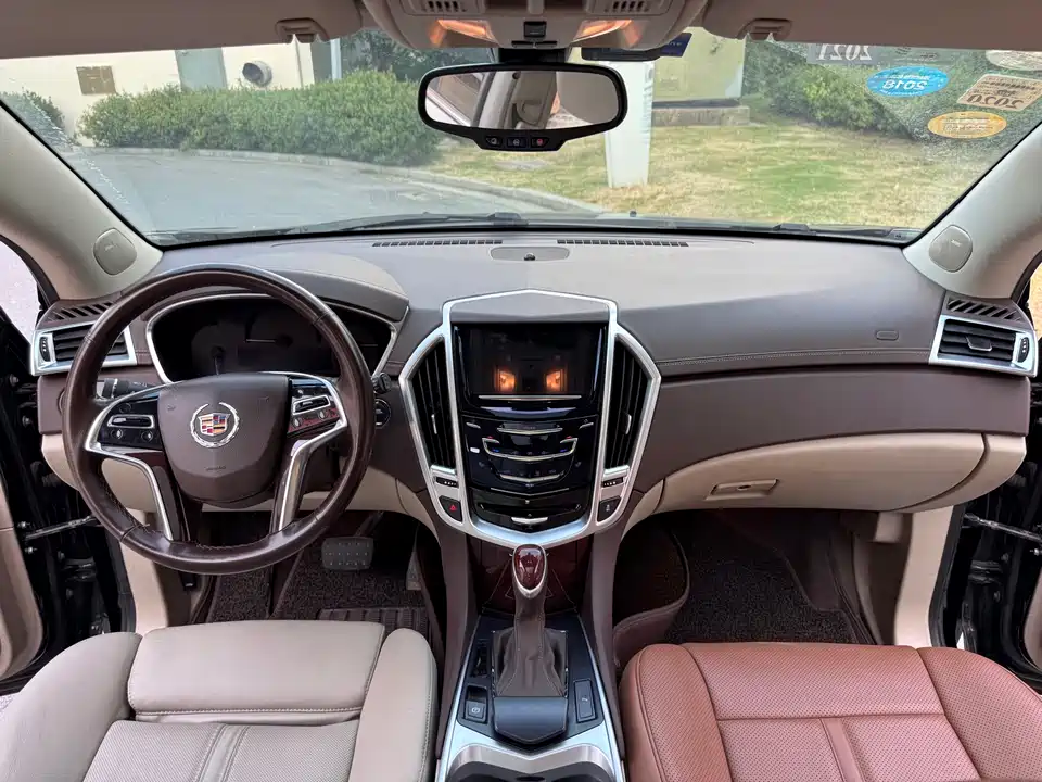 Cadillac SRX