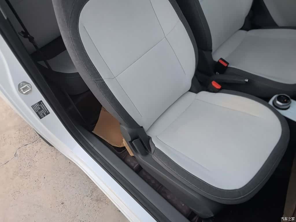 Geely Panda, 2025 25