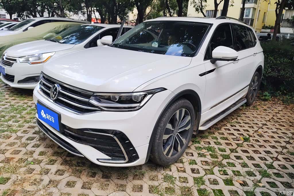 Volkswagen Tiguan L, 2022 1