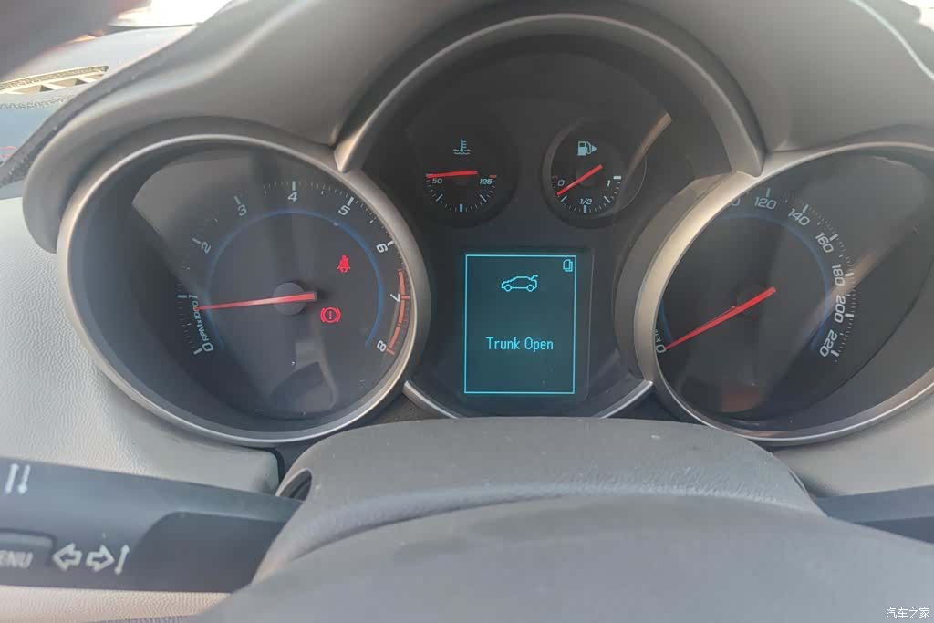 Chevrolet SL, 2015 14