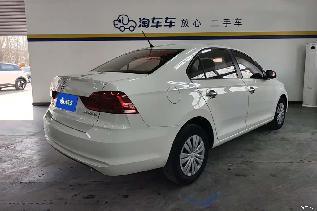 Volkswagen Santana, 2018 3