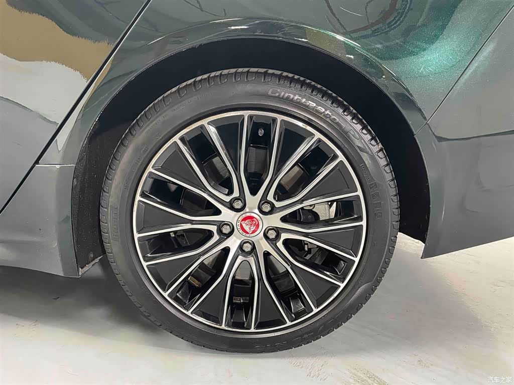 Land Rover XEL, 2022 20