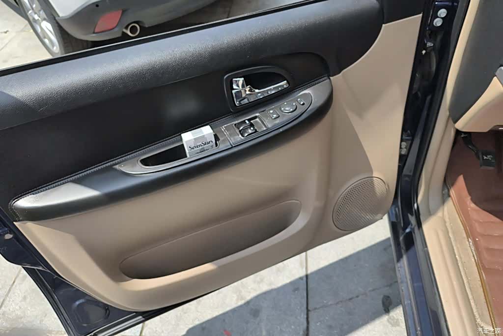 Buick GL8, 2014 7