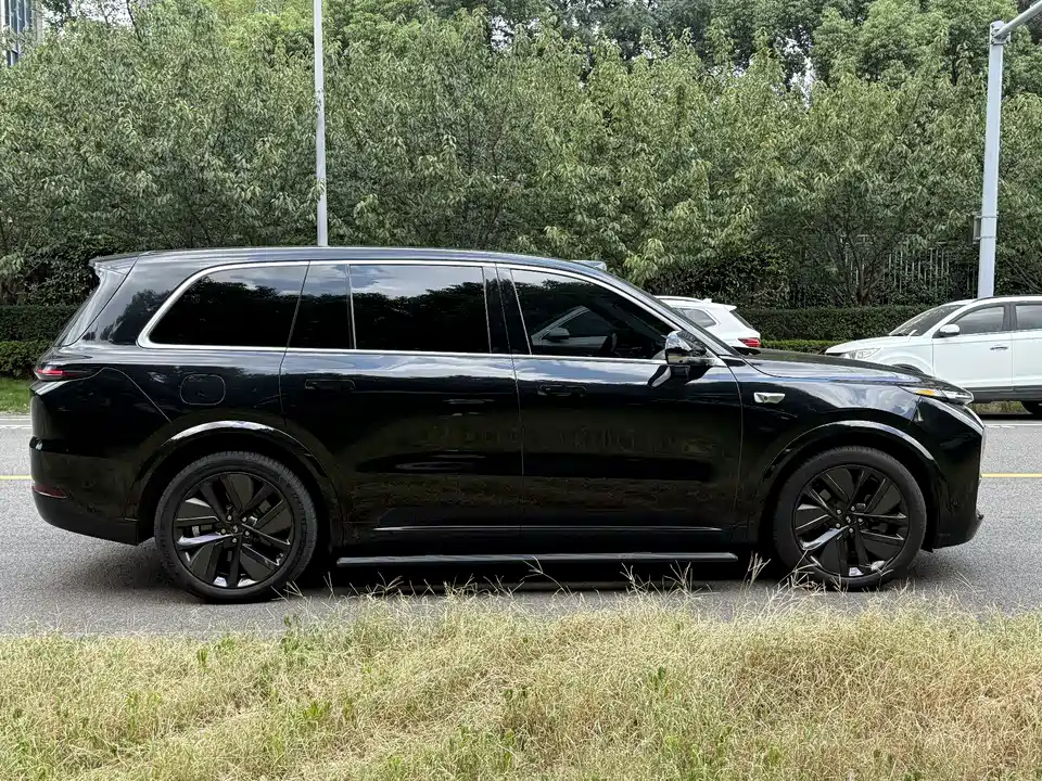 Li Auto Ideal L9