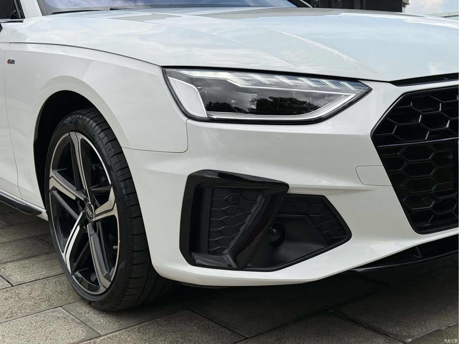Audi A4L, 2024 35