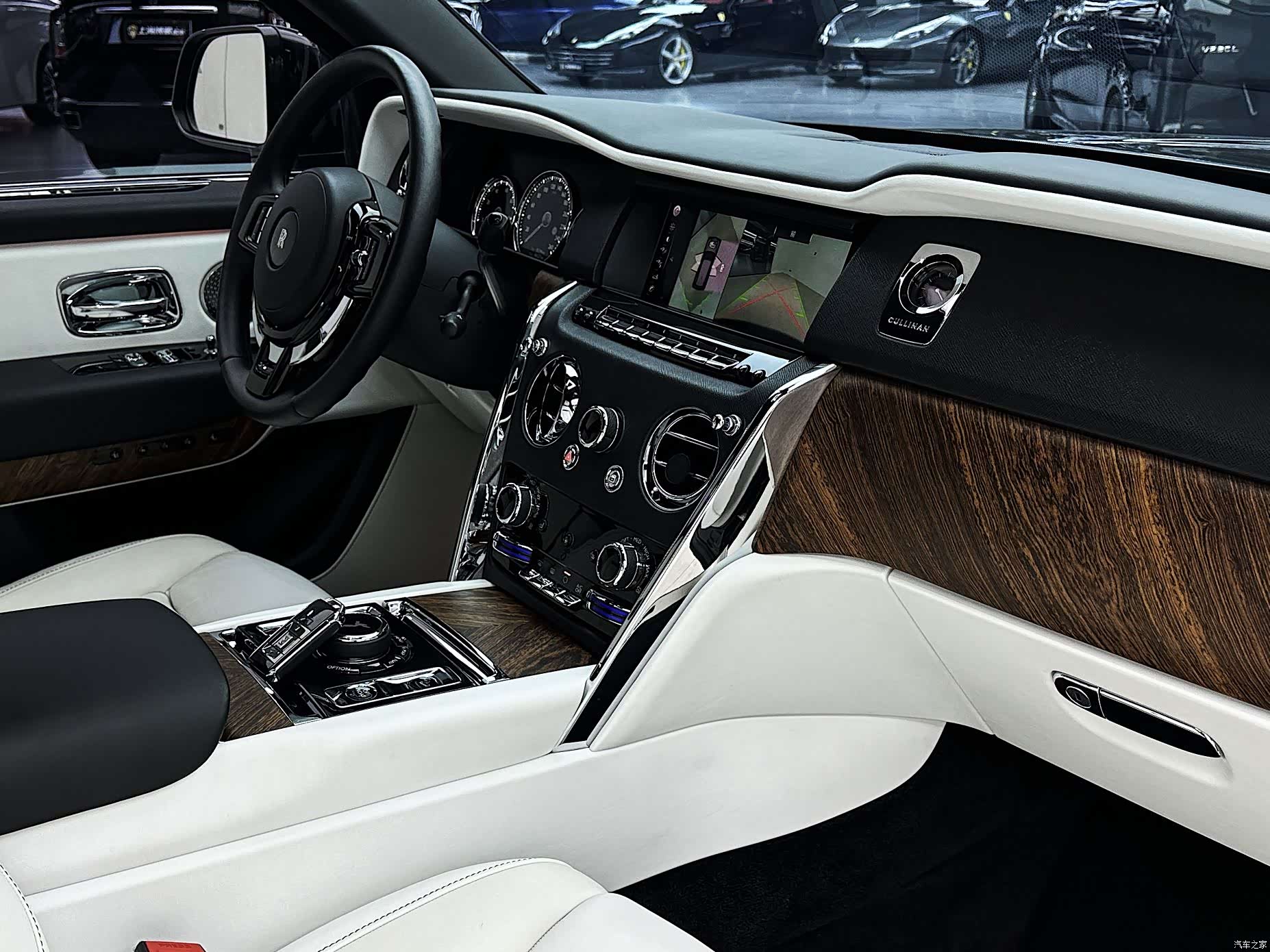 Rolls-Royce Cullinan, 2019 22