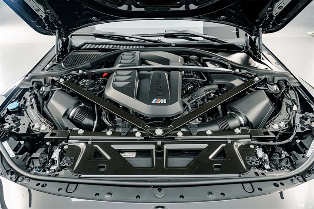 BMW M2, 2024 23