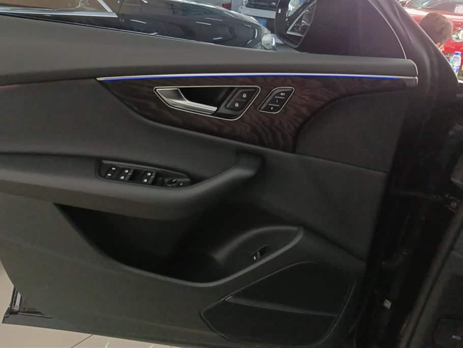 Audi Q8 Audi Q8