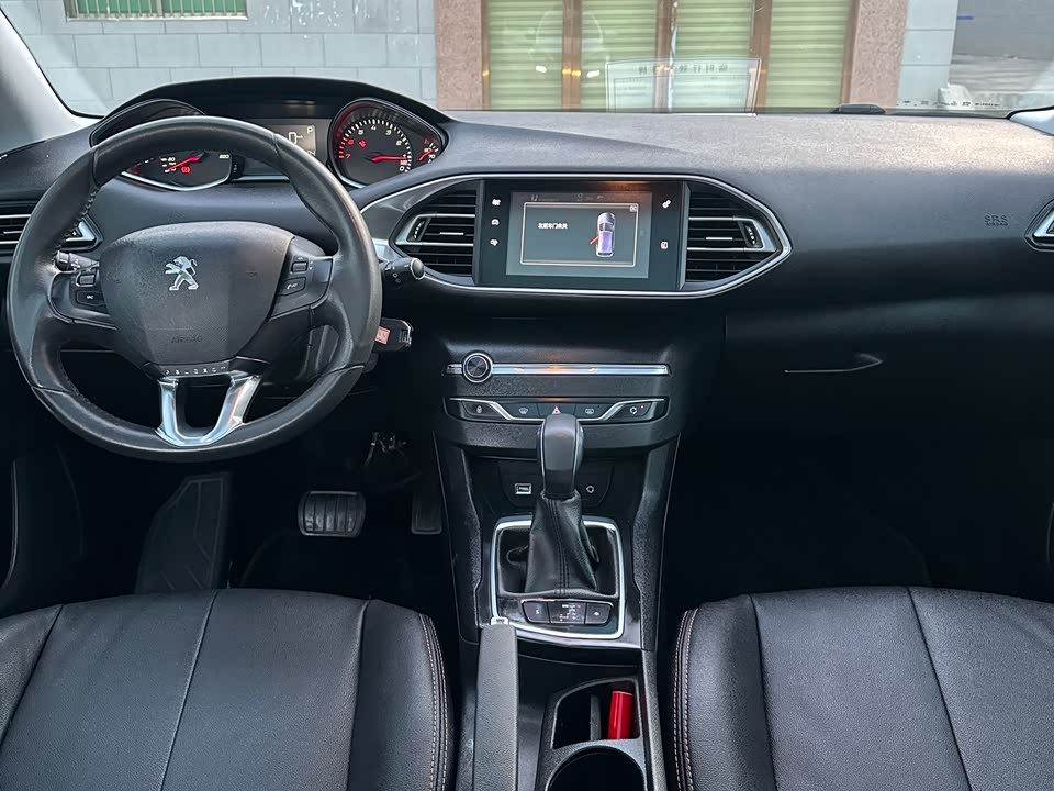 Peugeot 308S