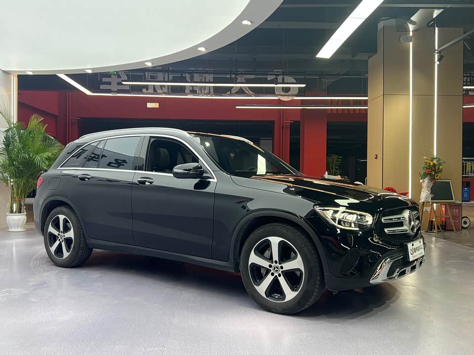 Mercedes-Benz GLC Mercedes-Benz GLC