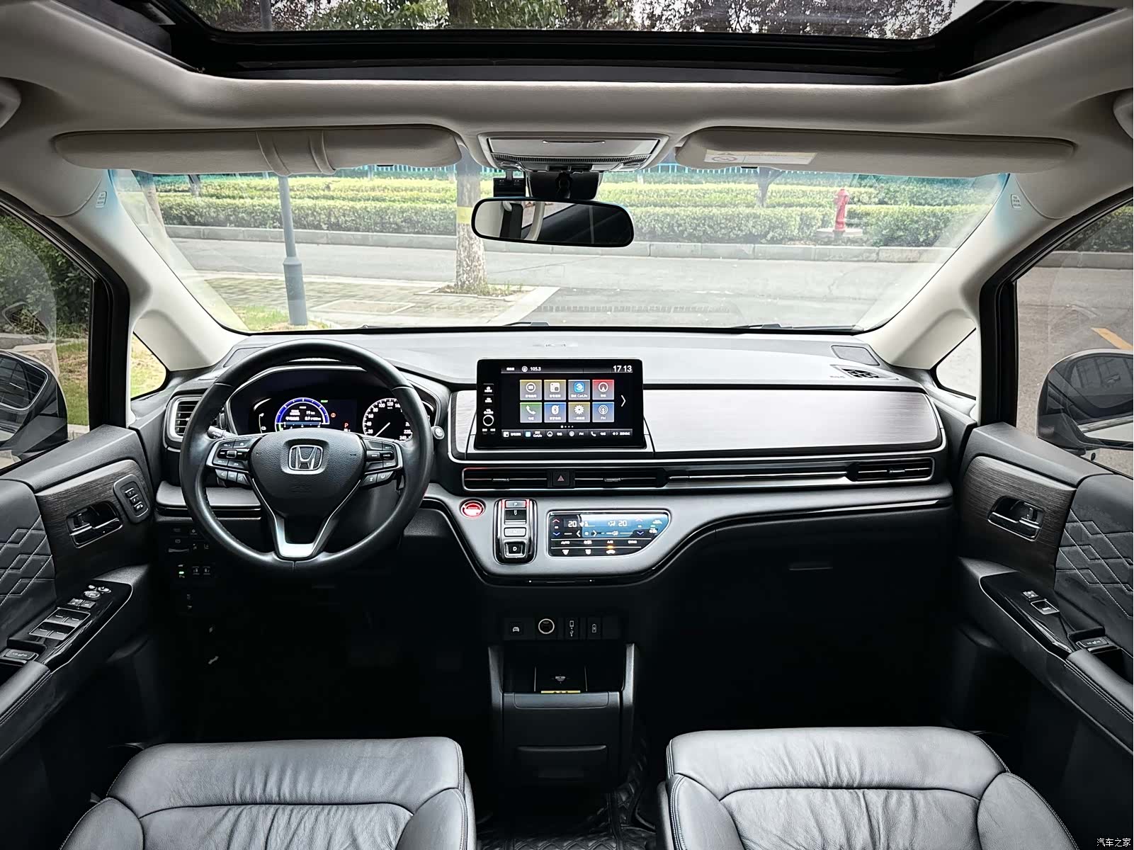 Honda Elysion, 2023 14