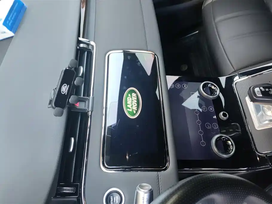 Land Rover Range Rover Aurora