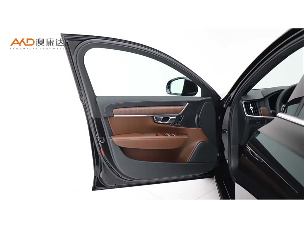 Volvo S90, 2024 10