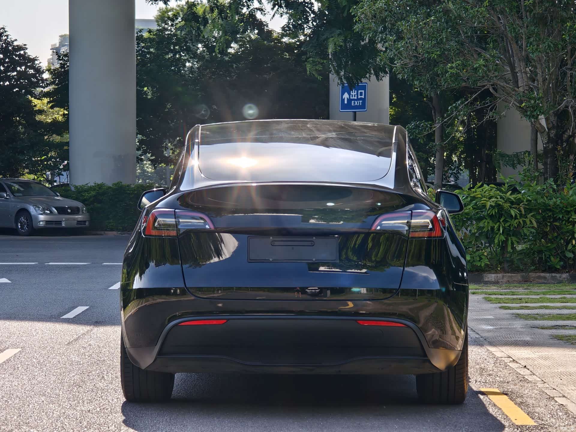 Tesla Model Y, 2022 6