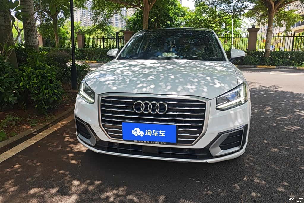 Audi Q2L, 2021 2