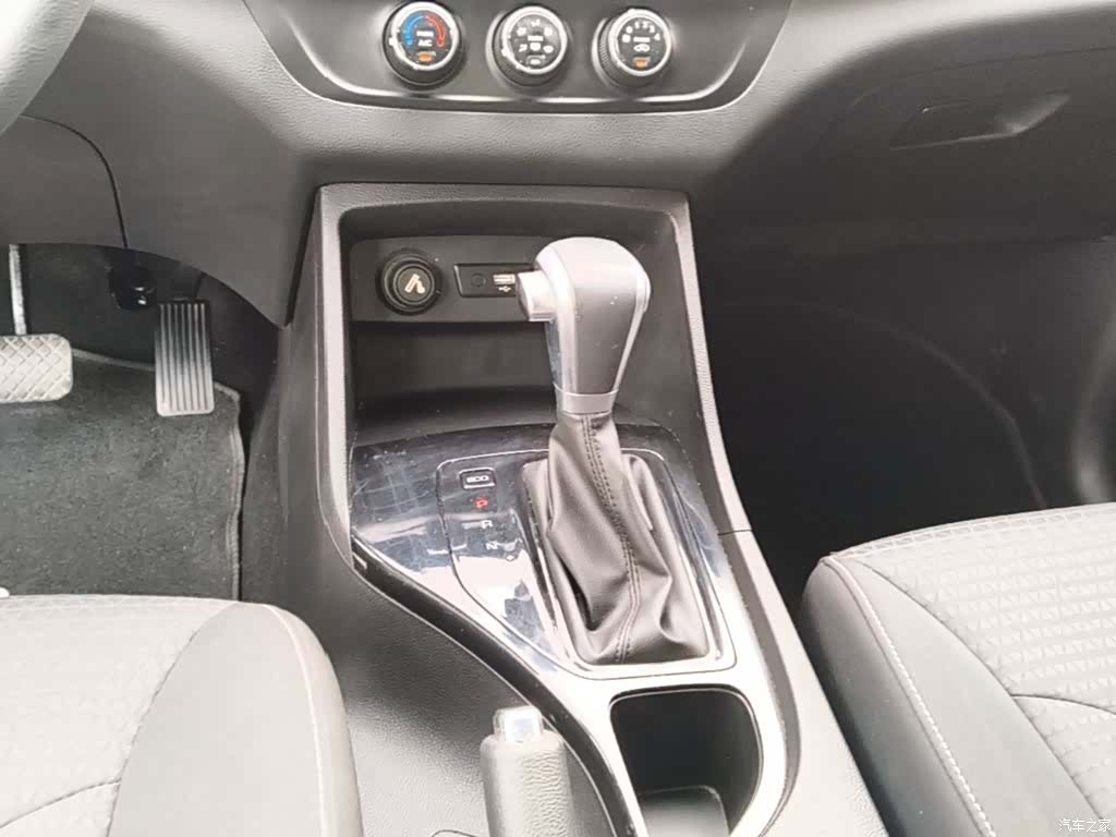Wuling 730, 2020 10