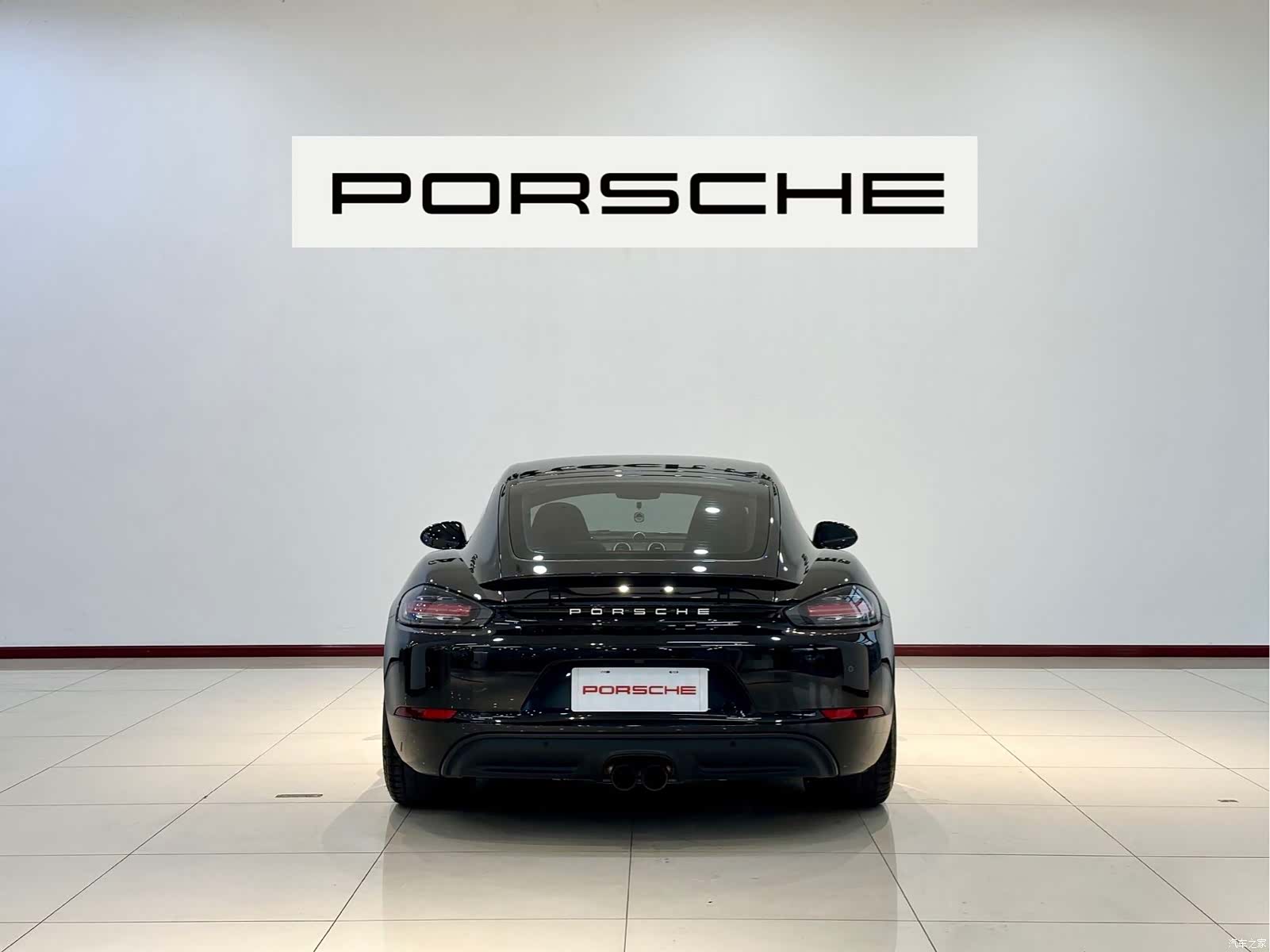 Porsche Cayman, 2024 4