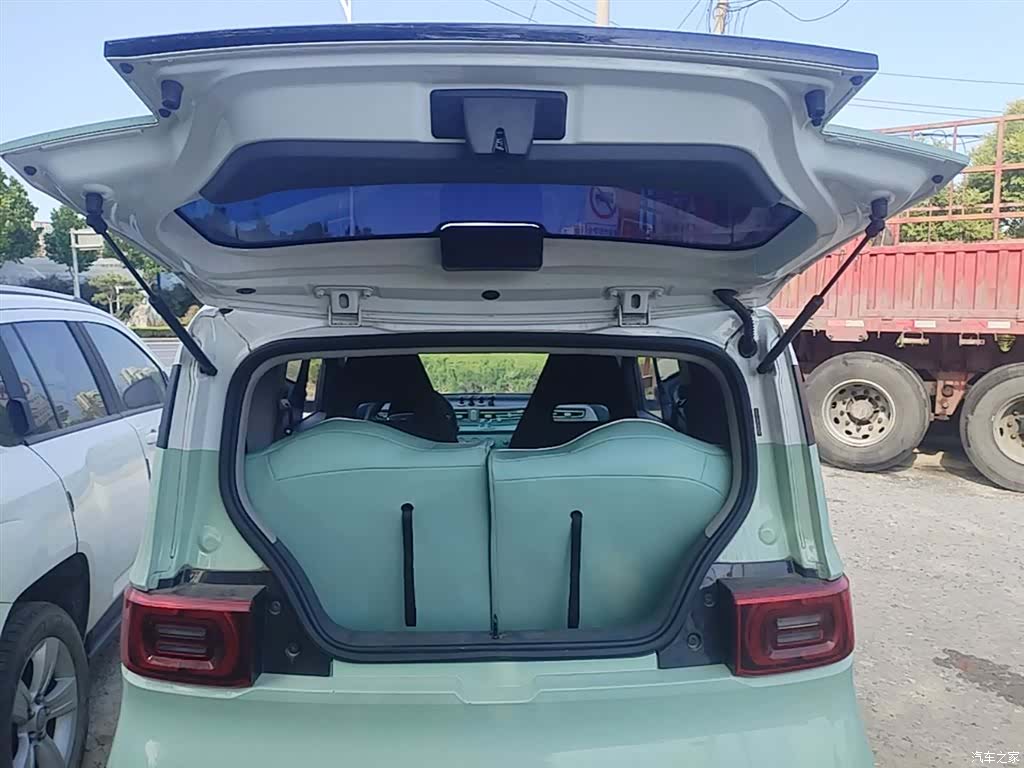 Wuling MINIEV, 2022 19