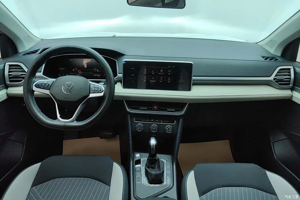 Volkswagen Tharu, 2024 12