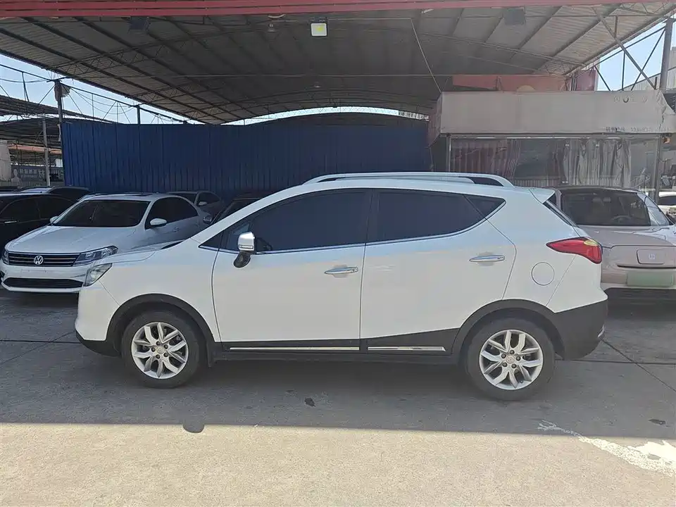 JAC Ruifeng S3