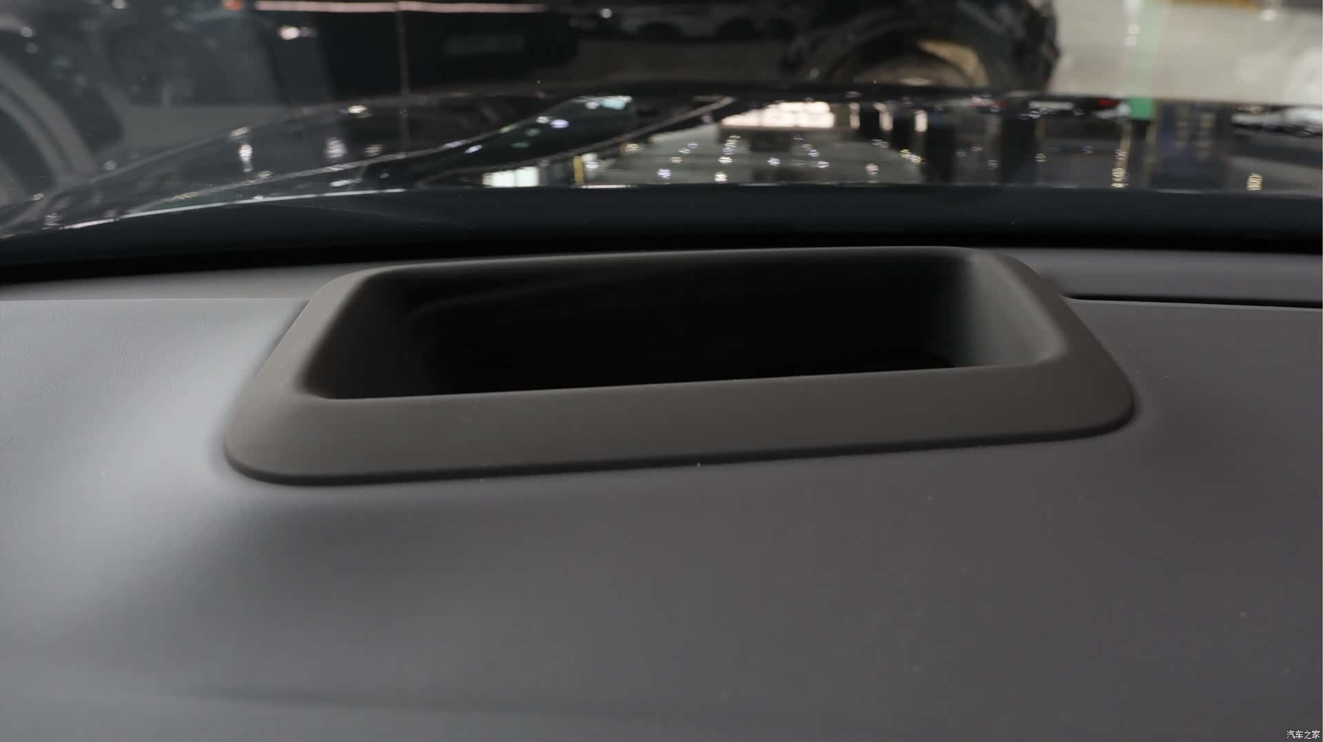 Li Auto L9, 2023 6