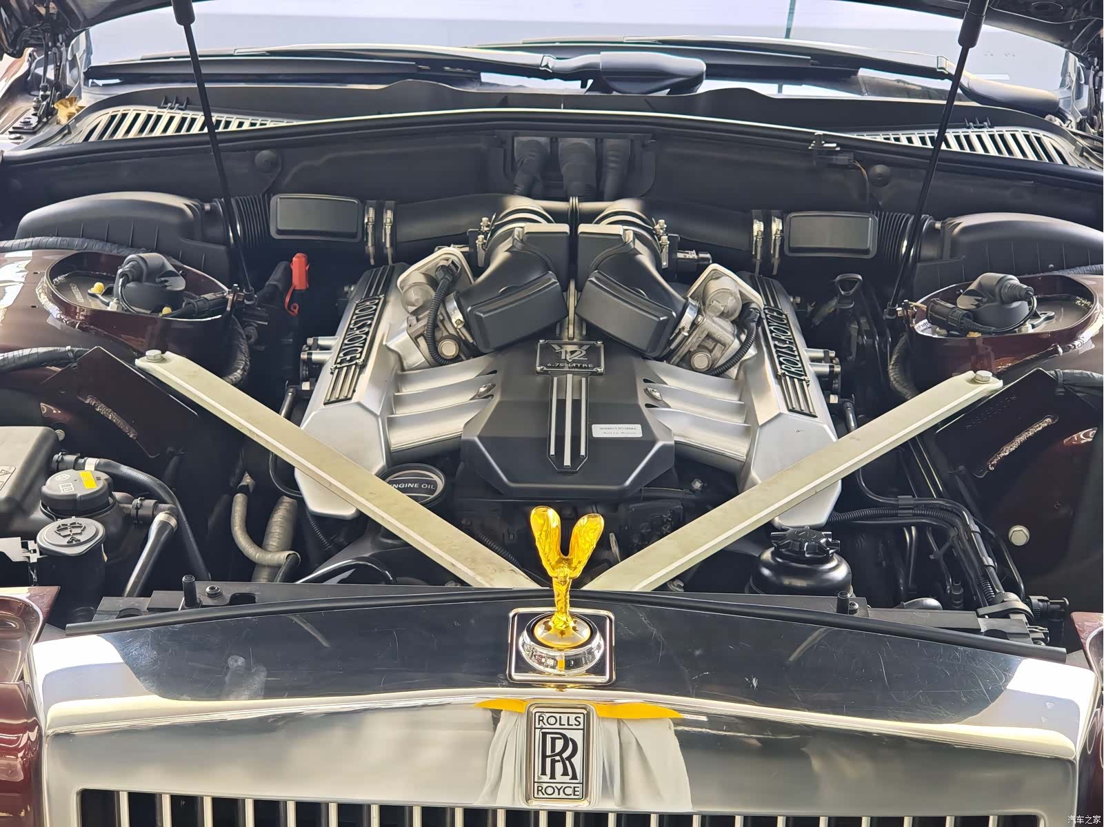 Rolls-Royce Phantom, 2016 33