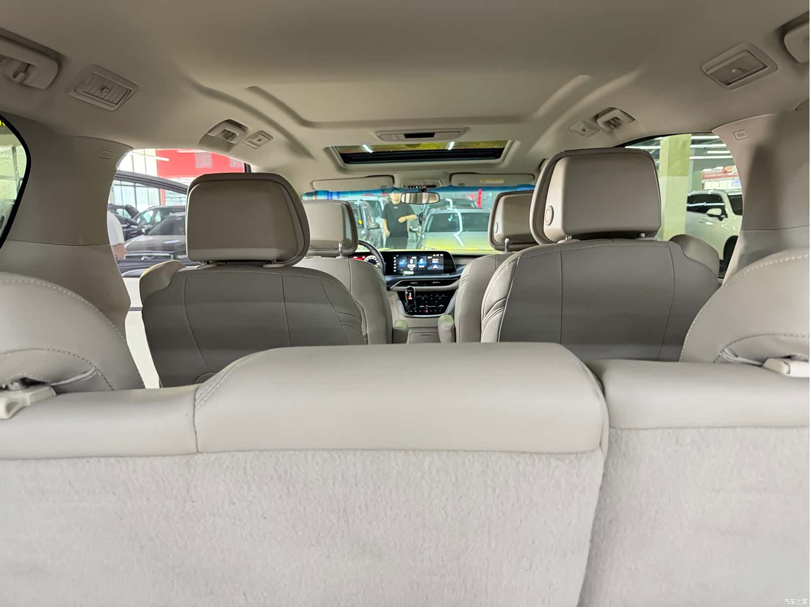 Buick GL8, 2022 16