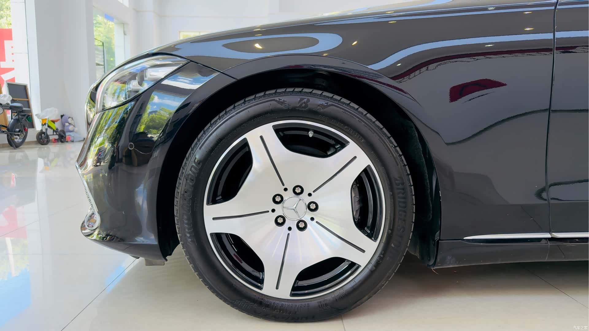 Maybach S-Class, 2021 8