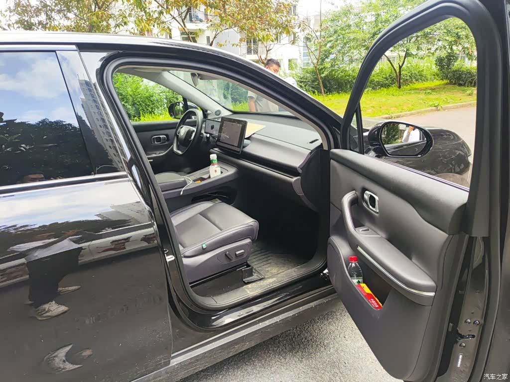 Leapmotor C10, 2025 22