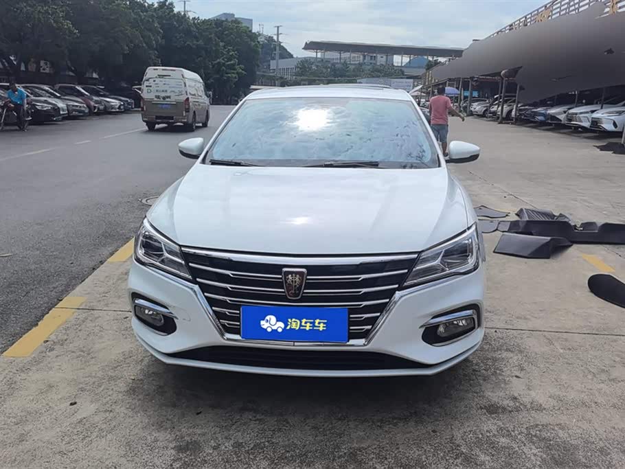 Roewe i5 Roewe i5