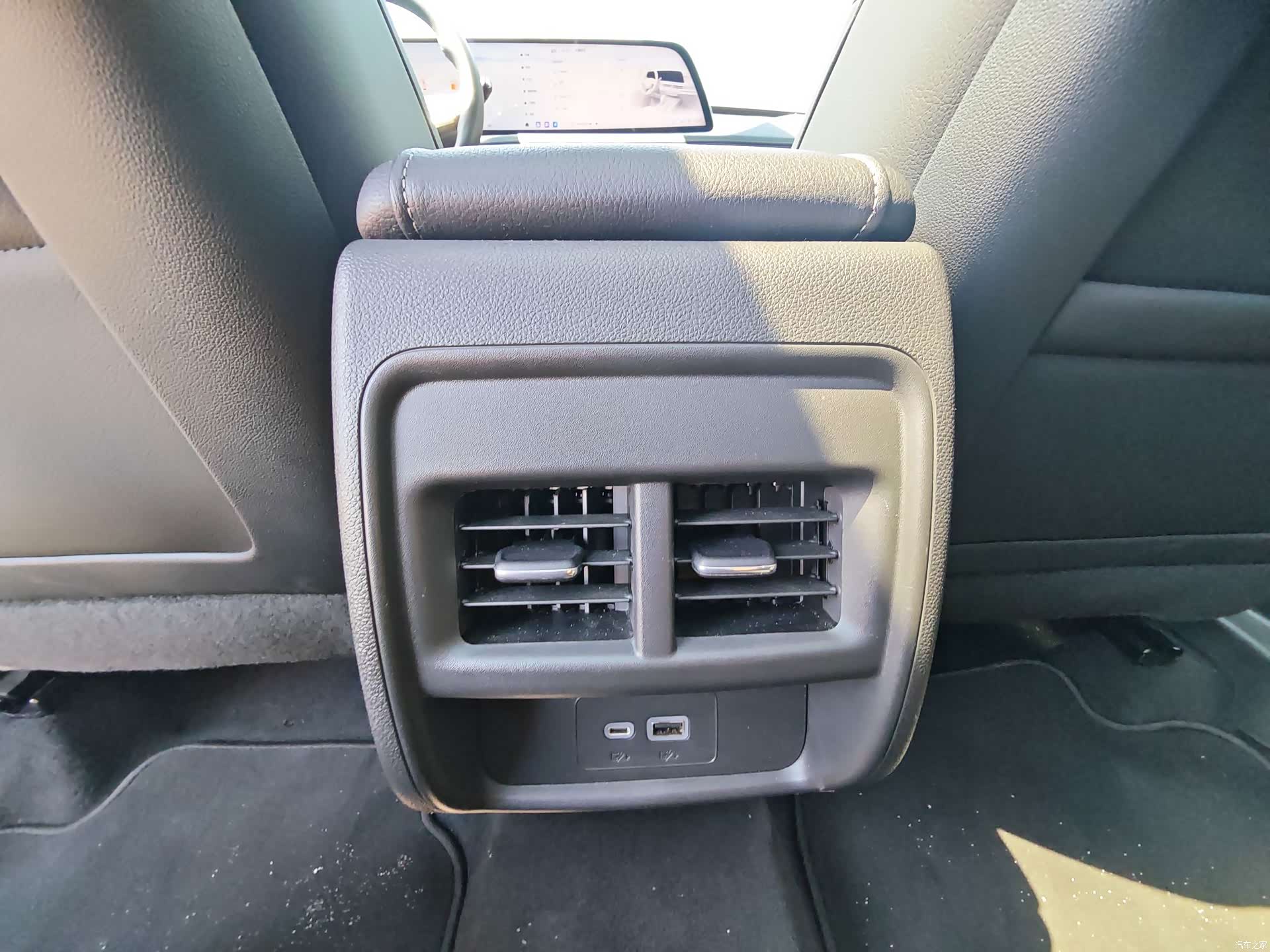 Cadillac XT4, 2025 22
