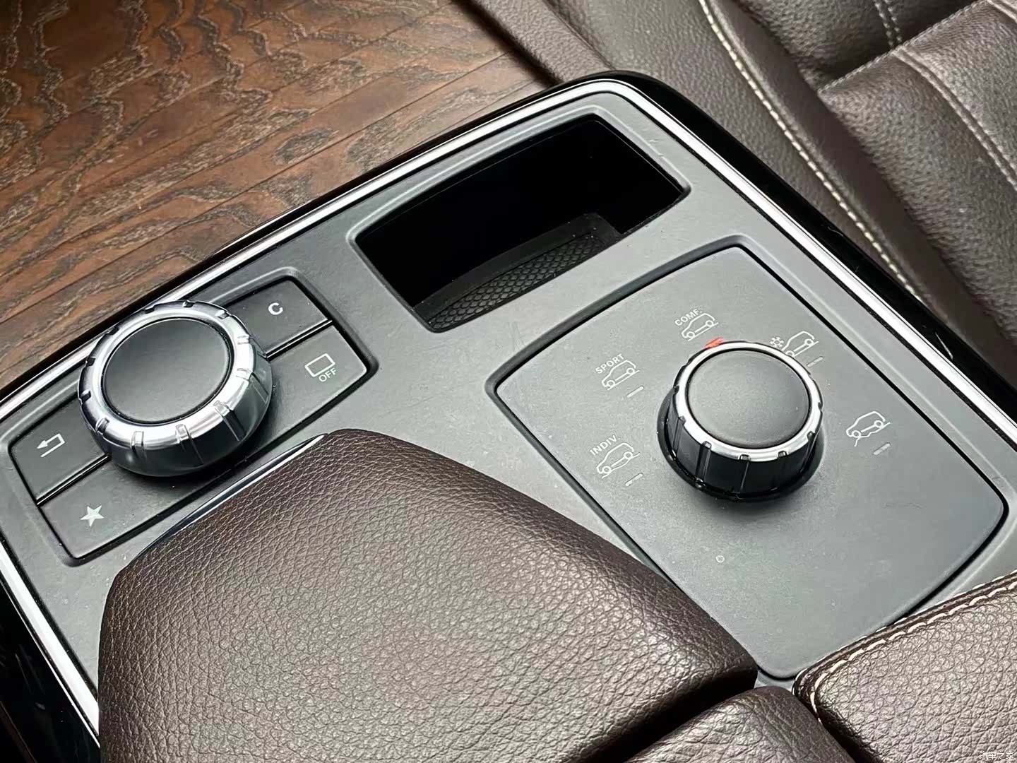 Mercedes-Benz GLE, 2016 9