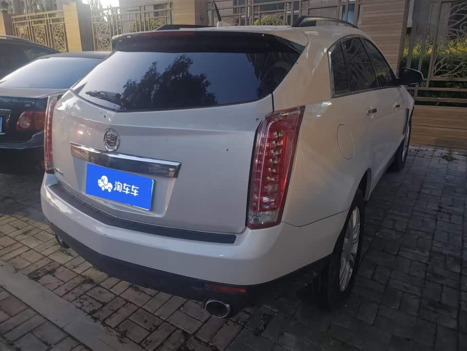 Cadillac SRX