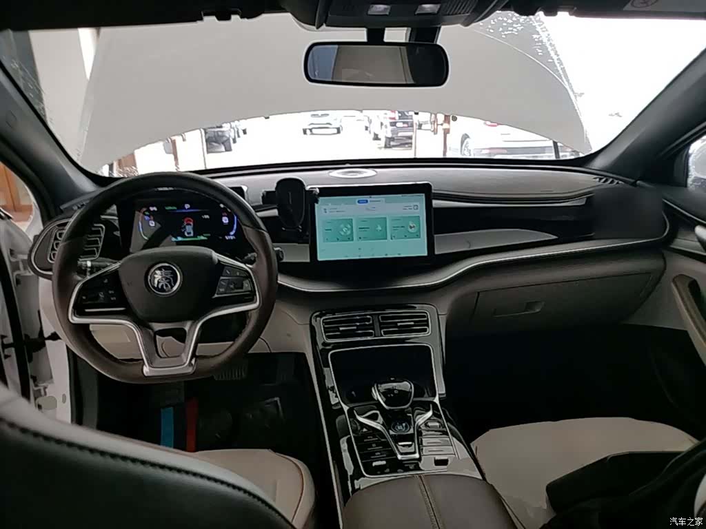 BYD Qin, 2024 10