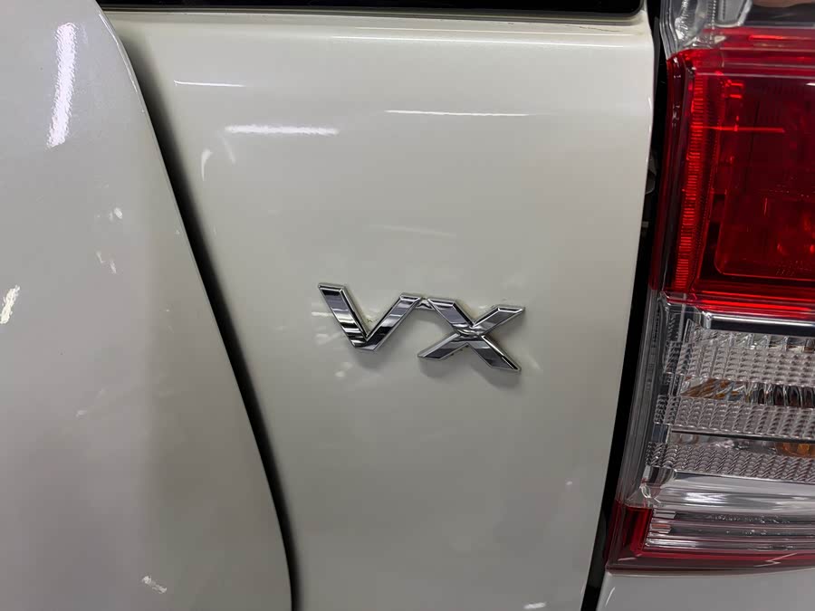 Toyota Prado 2015, фото 4