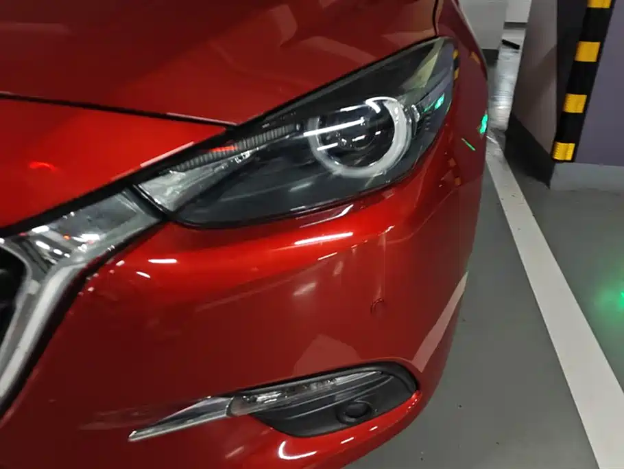 Mazda 3 Angkesaila
