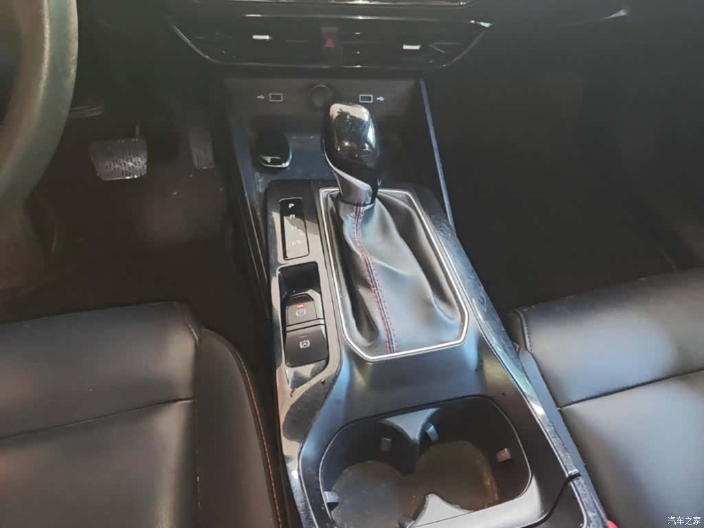 MG MG5, 2022 14