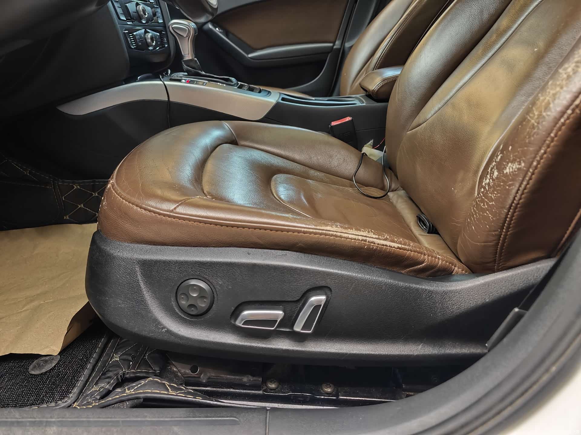 Audi A4L, 2014 11