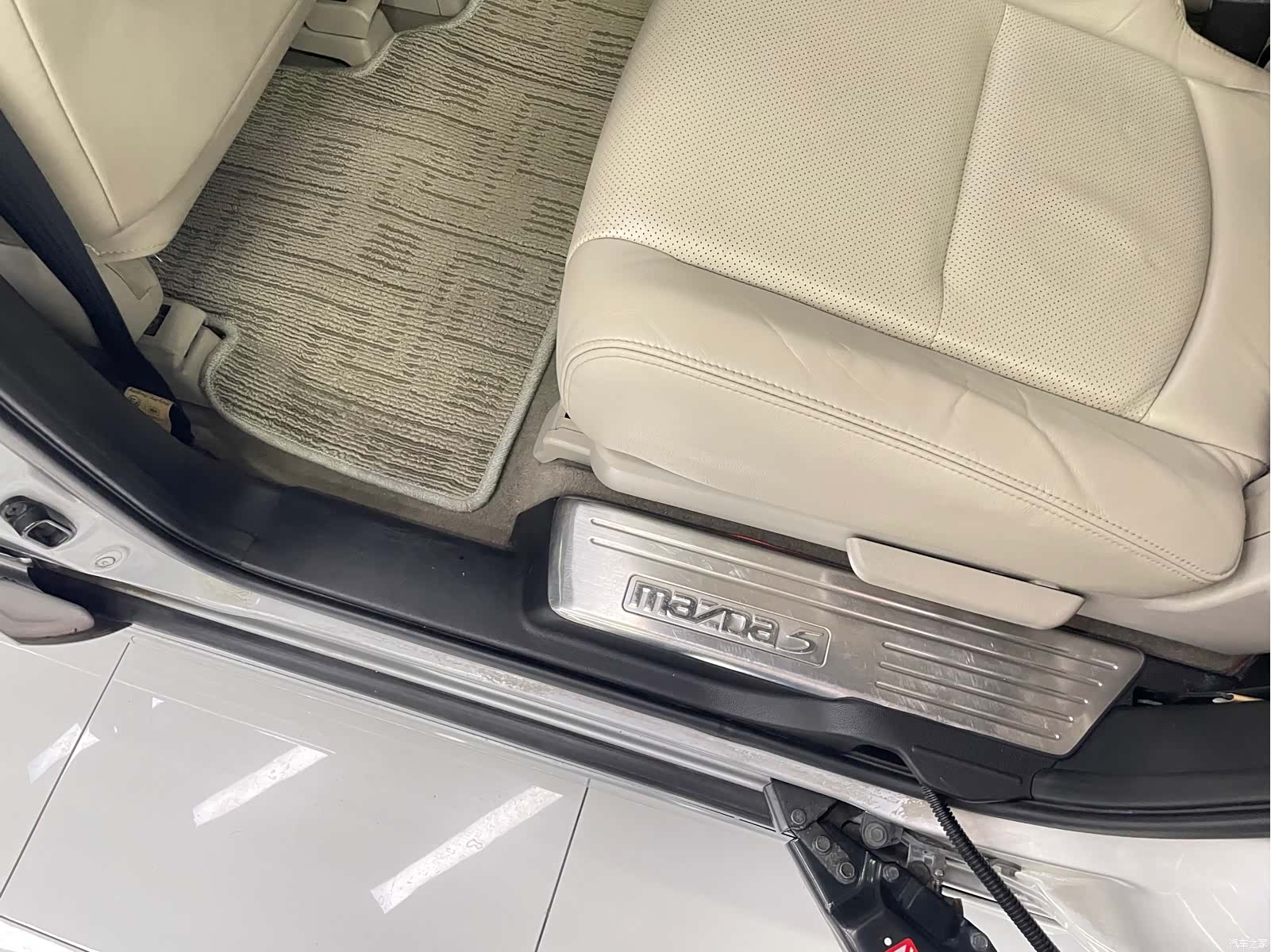 Mazda 5, 2010 40