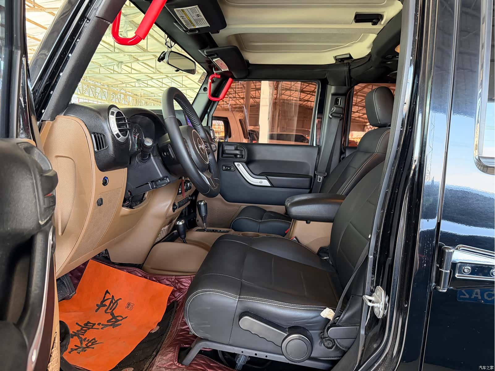 Jeep Wrangler, 2012 10