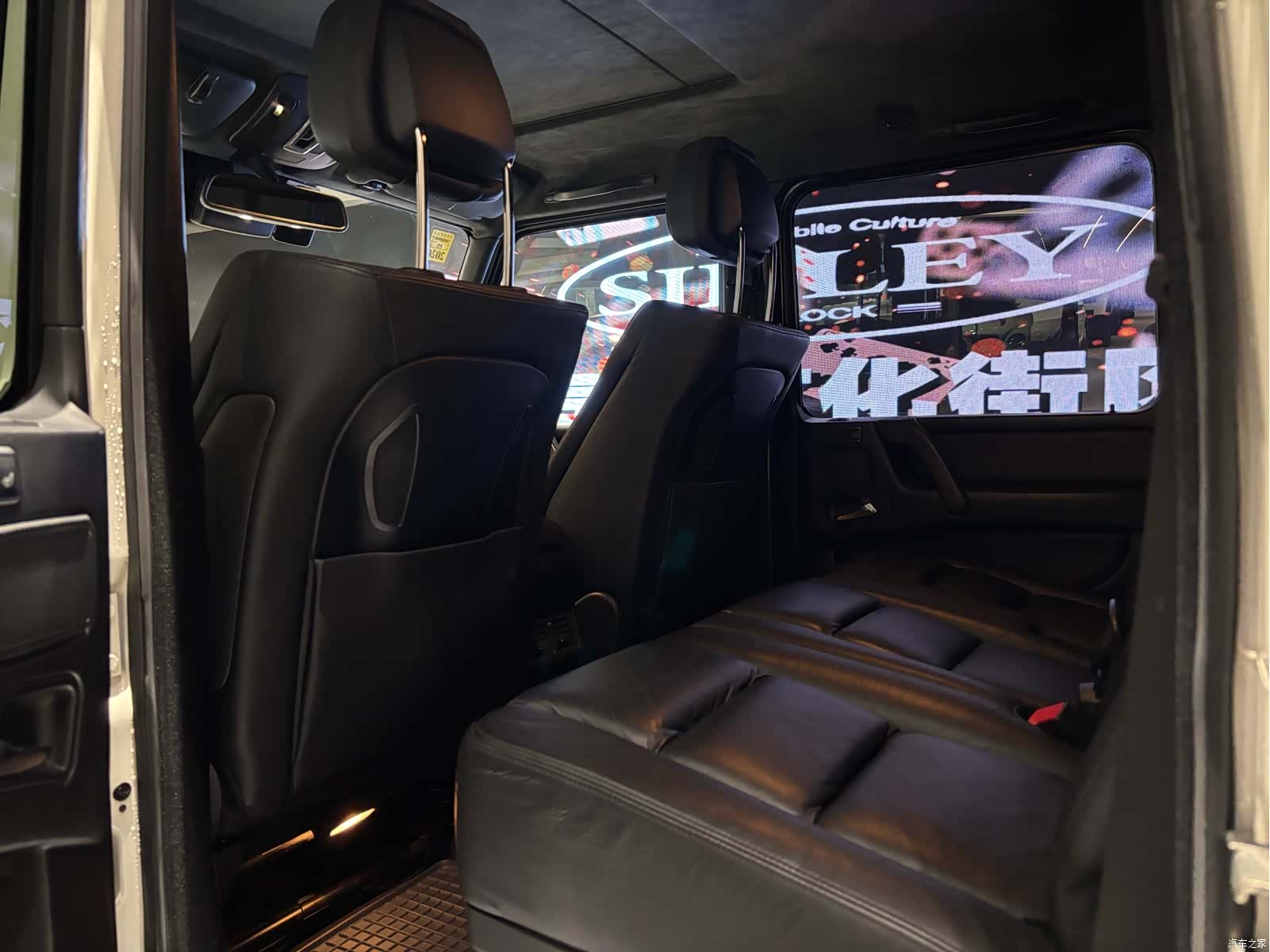 Mercedes-Benz G-Class, 2013 9