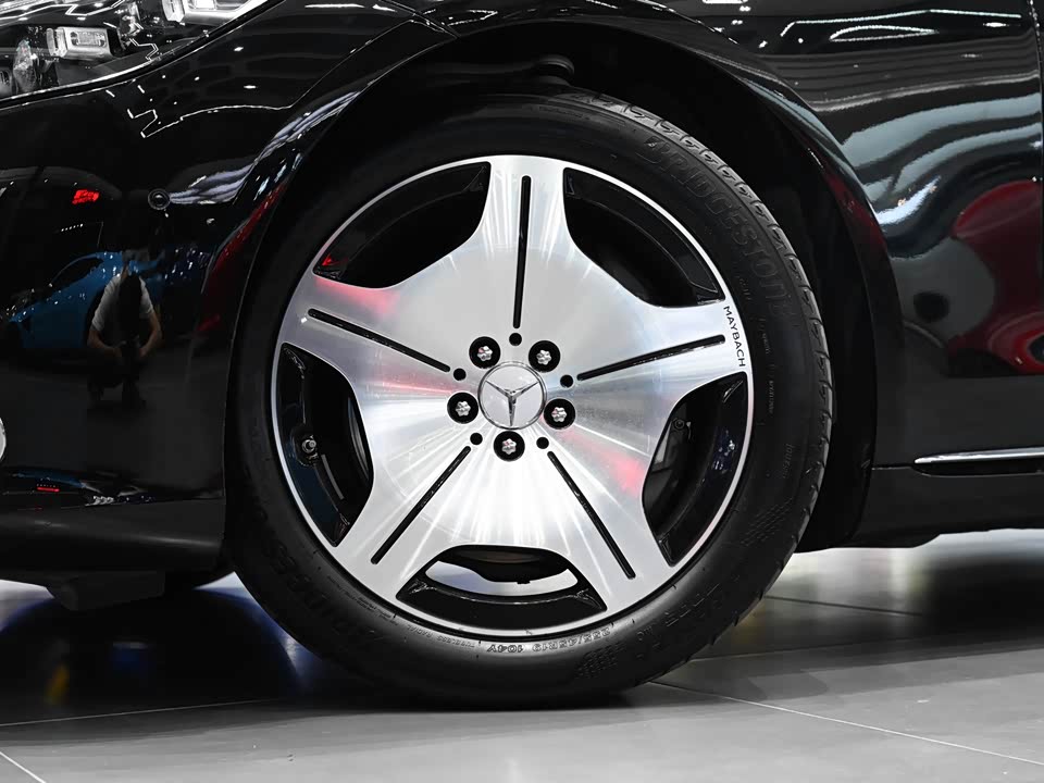 Mercedes-Benz Maybach S-class