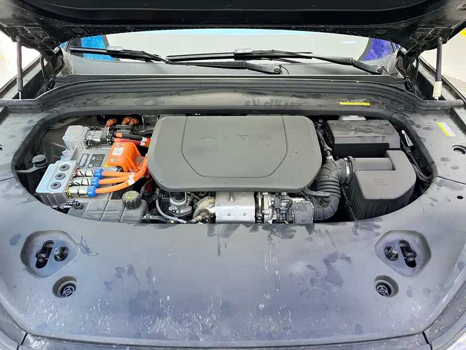 AITO Ask the world M9