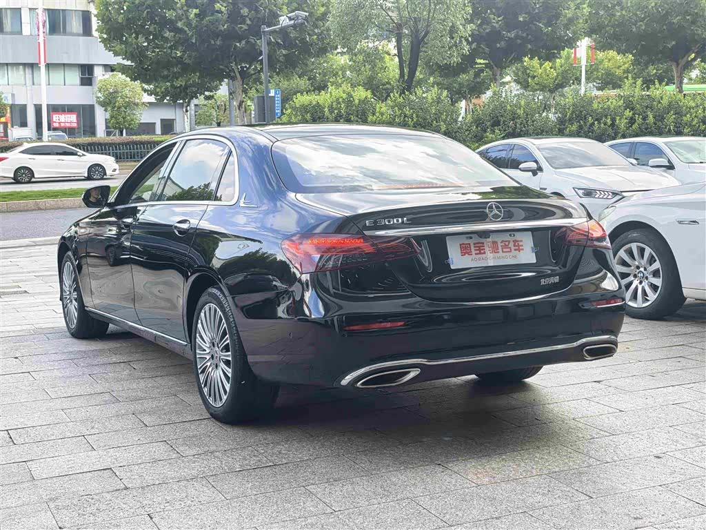 Mercedes-Benz E-Class, 2022 9