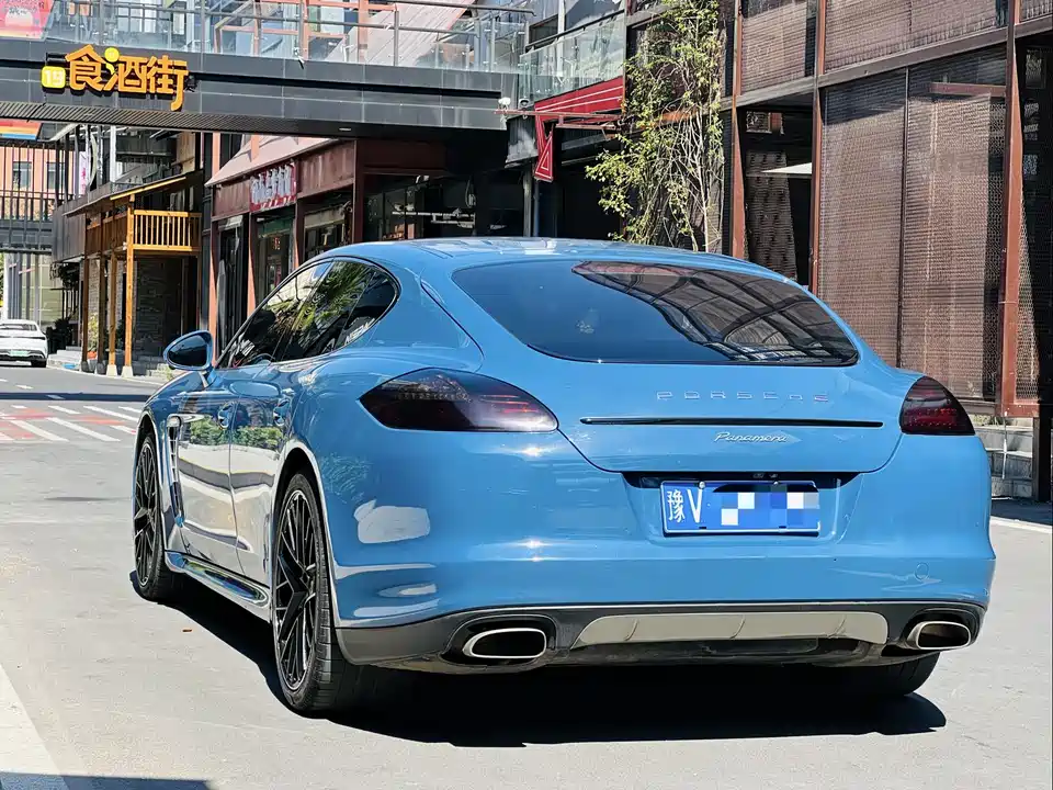 Porsche Panamera