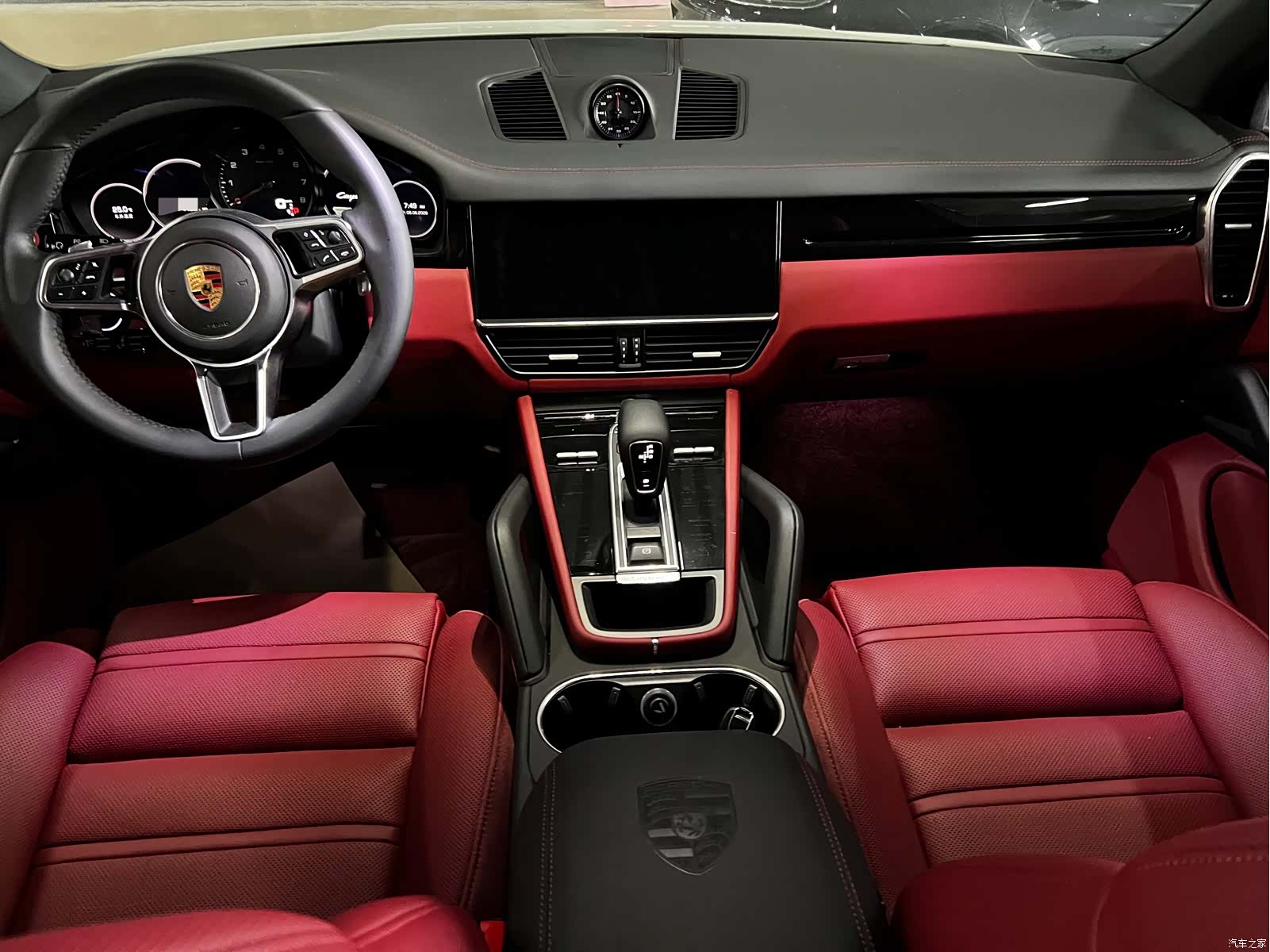 Porsche Cayenne, 2018 7